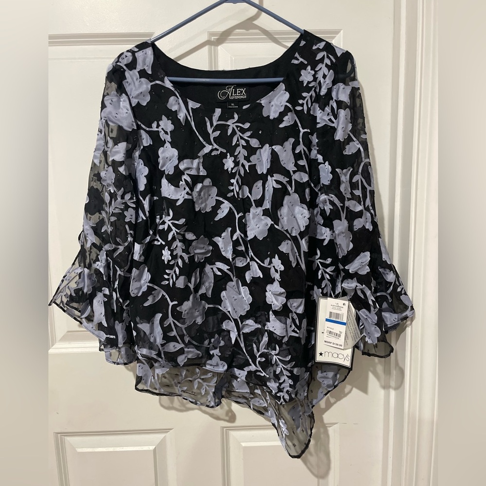 Women's Floral-Print Bell-Sleeve Top